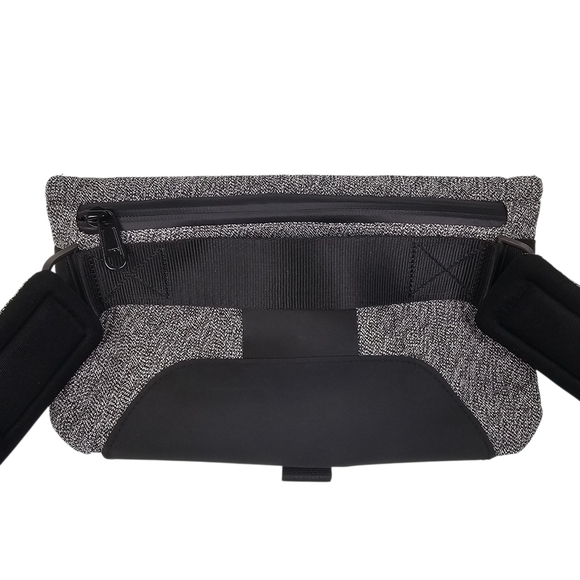 ALPAKA Air Sling Bag for Passport, Keys & Essentials - Picture 7 of 13